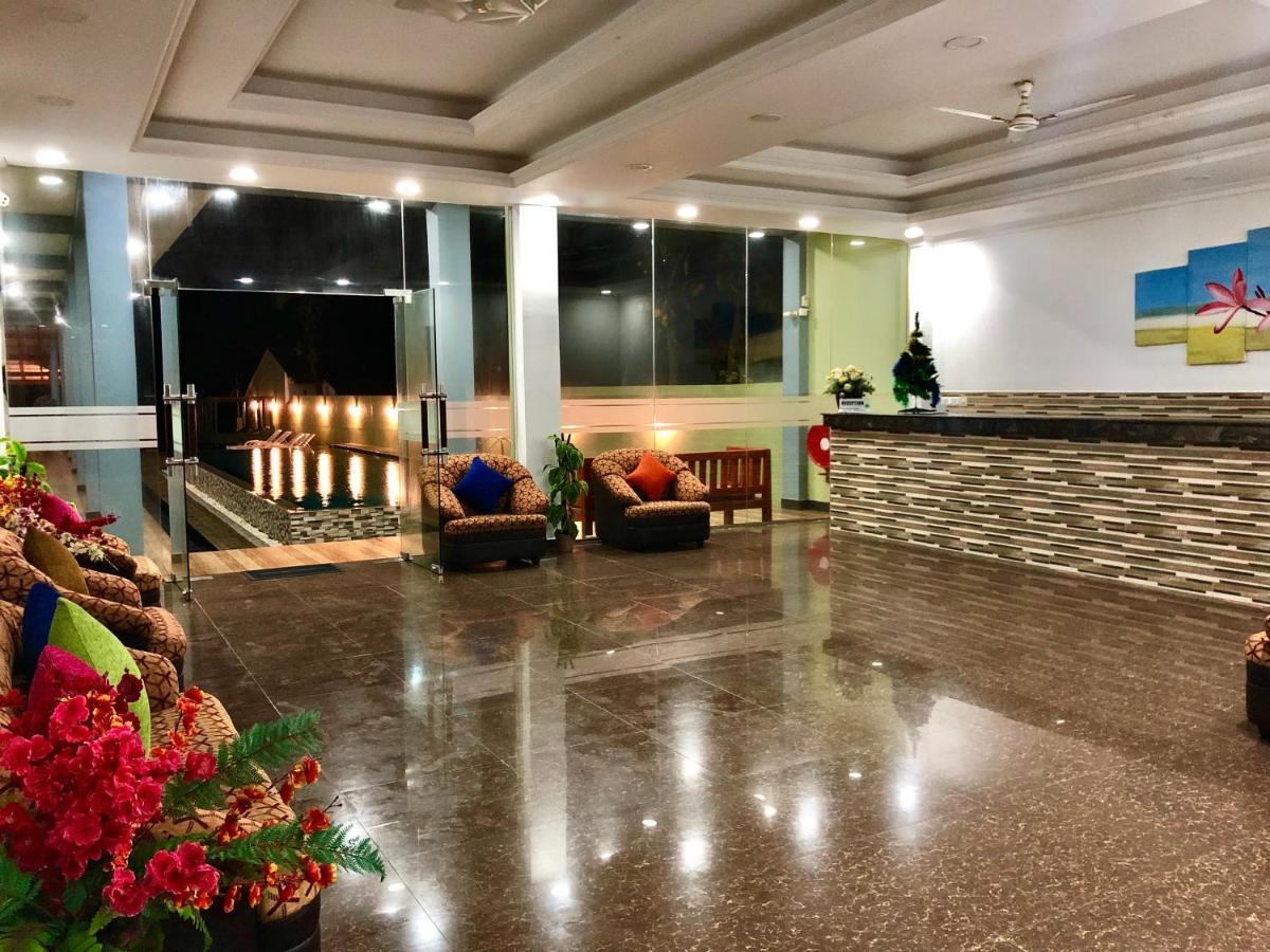 Serenade Beach Hotel Hikkaduwa Esterno foto