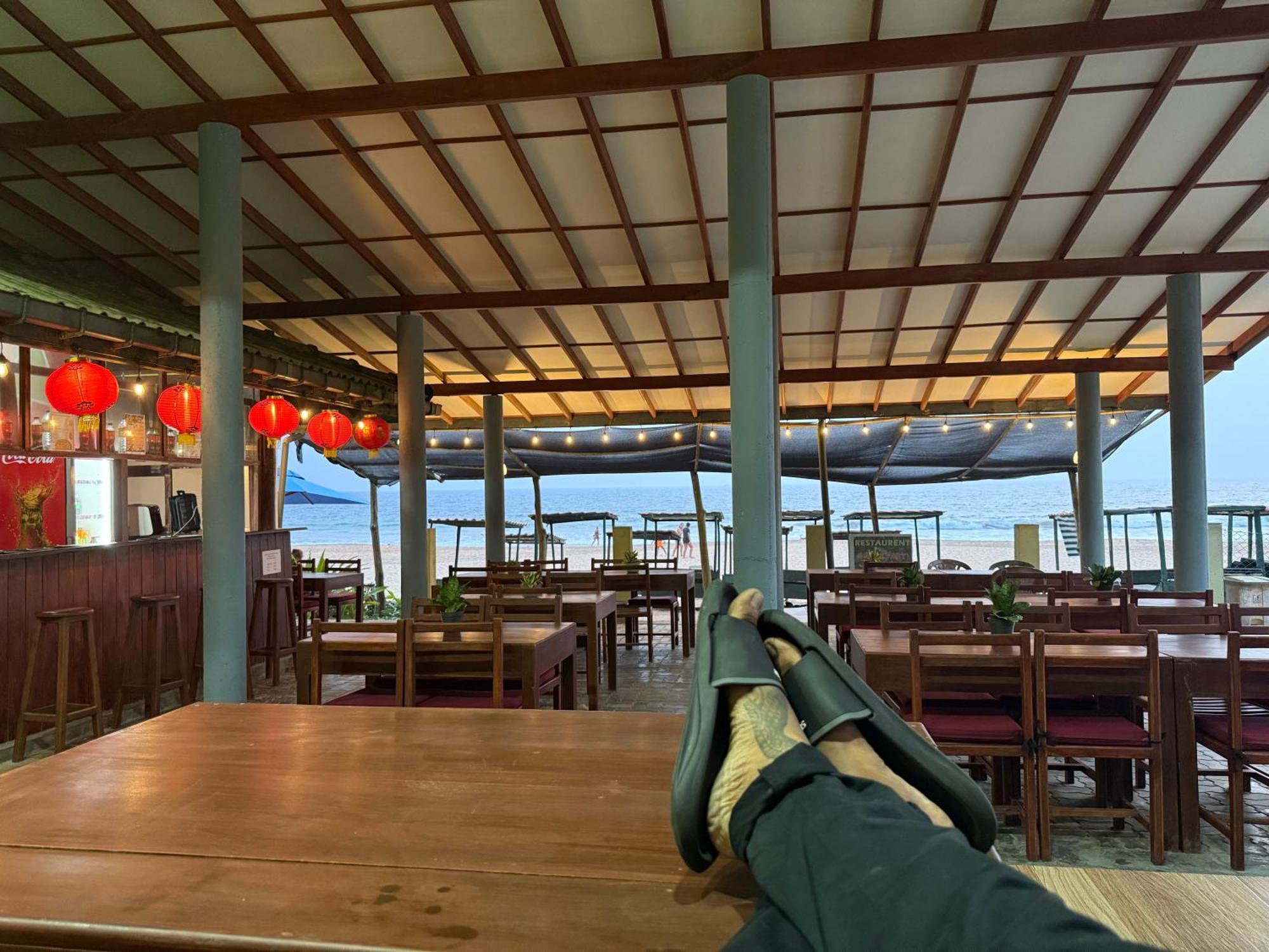 Serenade Beach Hotel Hikkaduwa Esterno foto